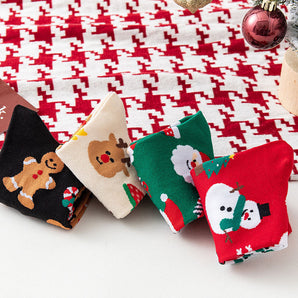 4 Pairs Christmas Socks Woman Funny Santa Claus Christmas snowman Socks Kawaii Cartoon Animal Girl Cute Novel Christmas Gift Socks